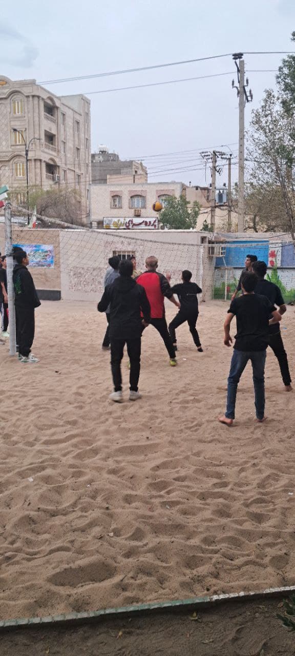 دبیرستان متوسطه اول علی بن ابیطالب(ع)